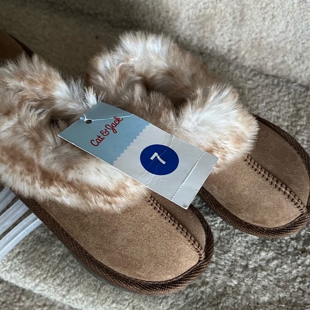 Cat and Jack toddler slippers